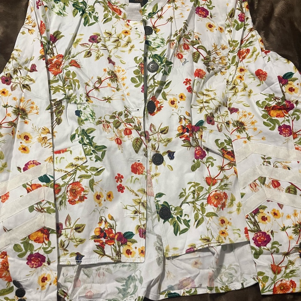 Disney Alice Through the Looking Glass  Floral Blazer Jacket and pant set XL